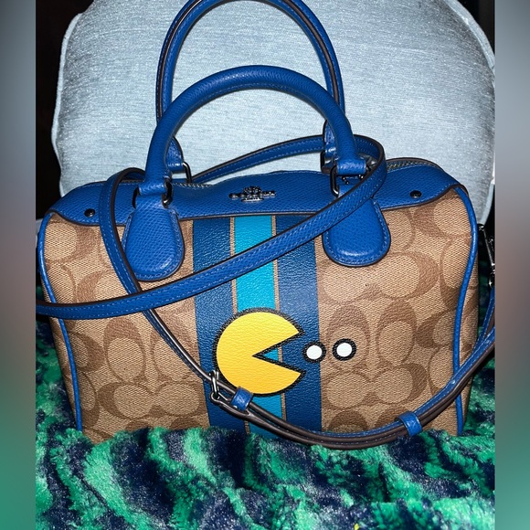 pacman backpack coach